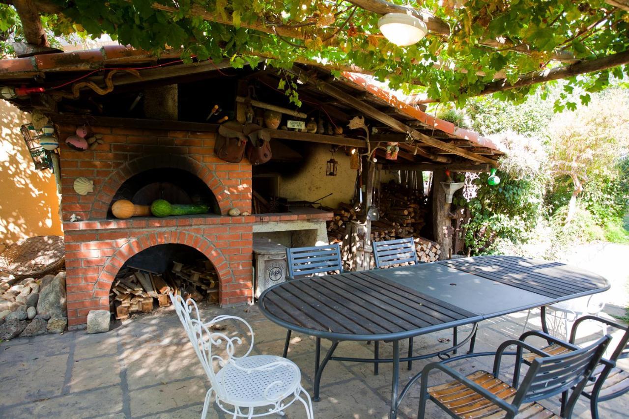 Casa Zafferano Pension Albenga Buitenkant foto
