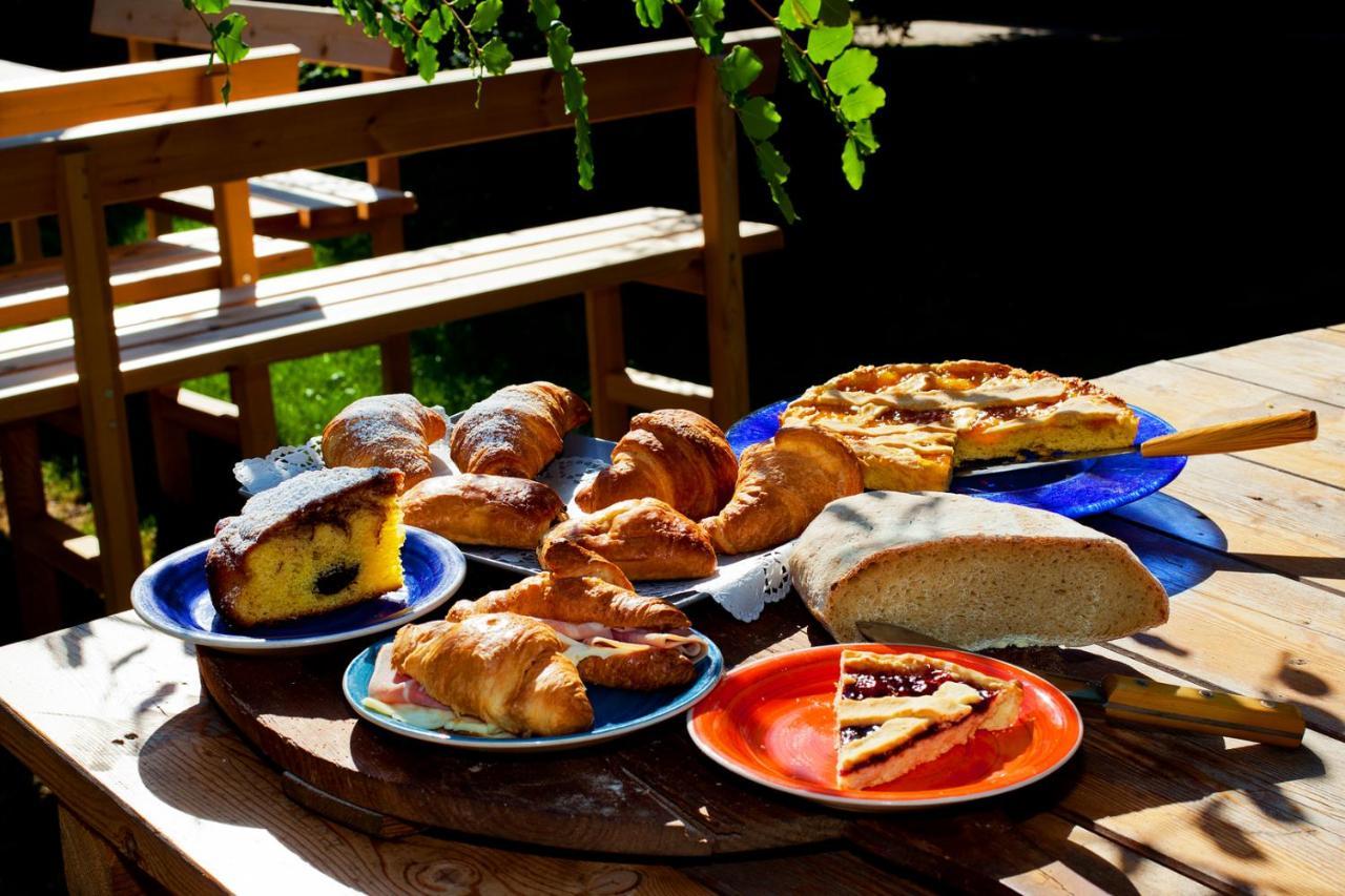 Casa Zafferano Pension Albenga Buitenkant foto